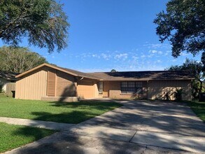 Building Photo - POND EDDY
