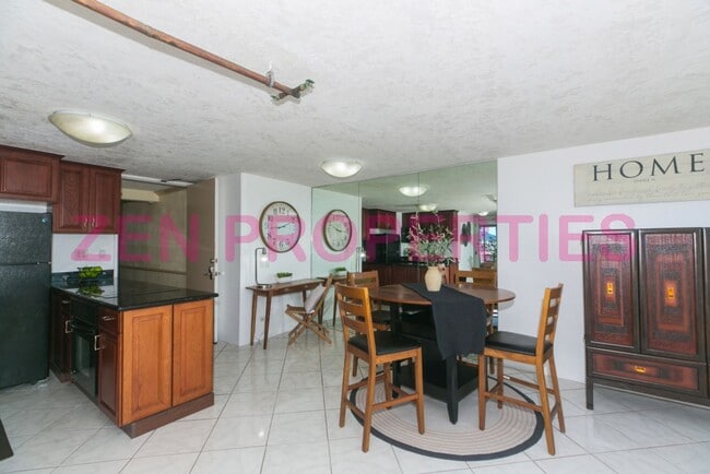 Building Photo - furnished 1 bedroom, 1 bath unit at Island Colony for rent.