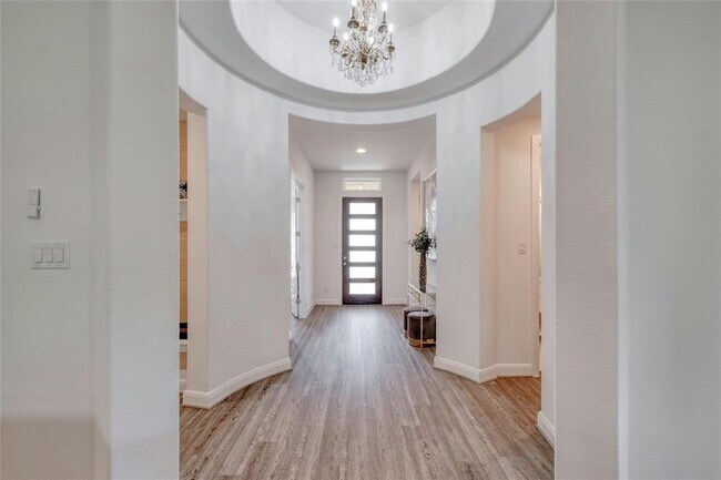 Building Photo - 409 Ocate Mesa Trail