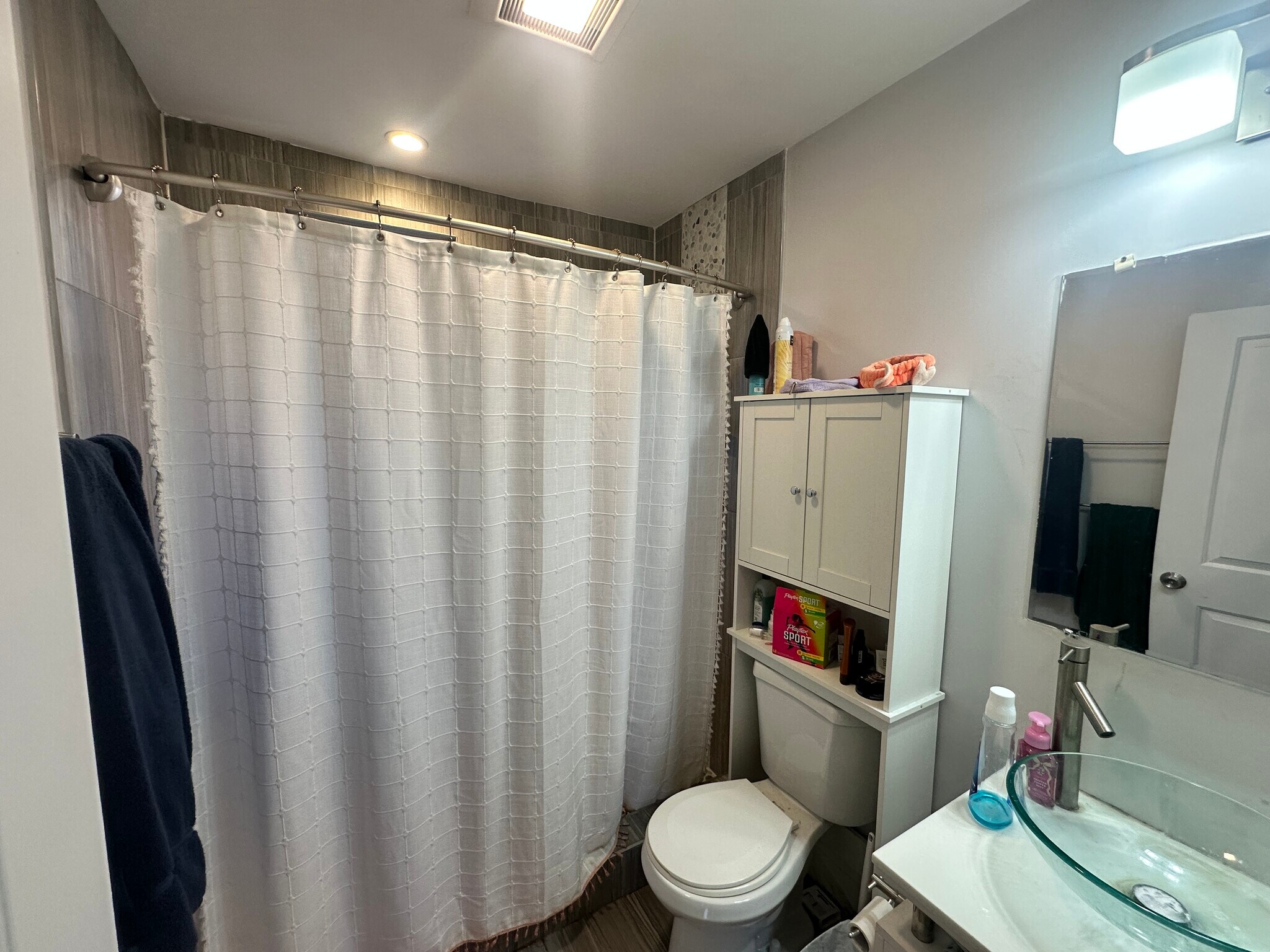 Building Photo - 9 Oswald St