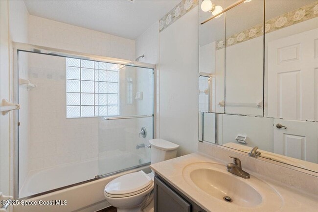 Building Photo - 1334 Gem Cir