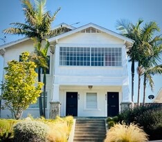 Building Photo - 831 W 3rd St