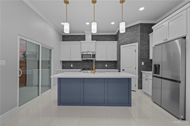 Building Photo - 21 Bicentennial Blvd