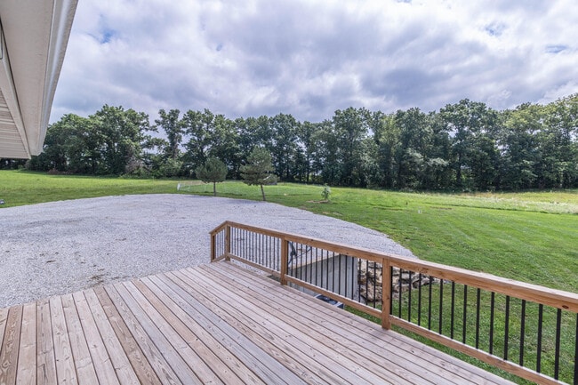 Building Photo - 7700 N Ballew Rd