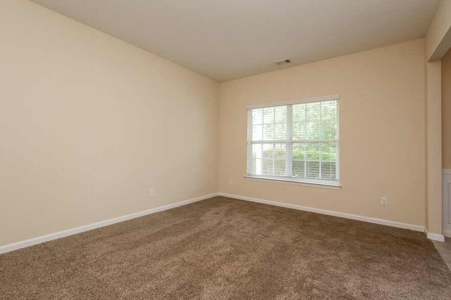 Building Photo - 1260 Red Cedar Trail