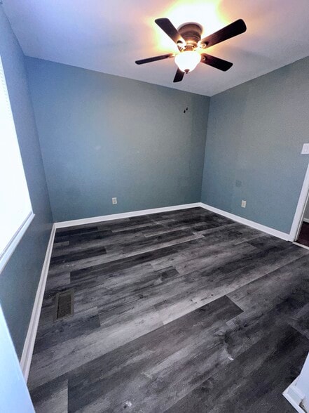 Building Photo - 10612 Holleybrooke Dr