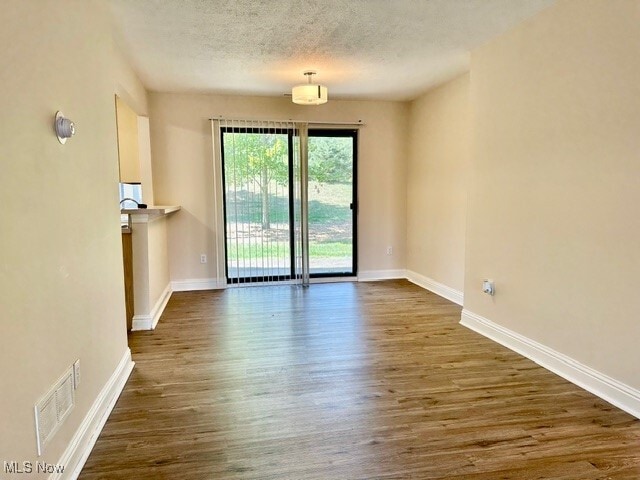 Building Photo - 3800 Rosemont Blvd