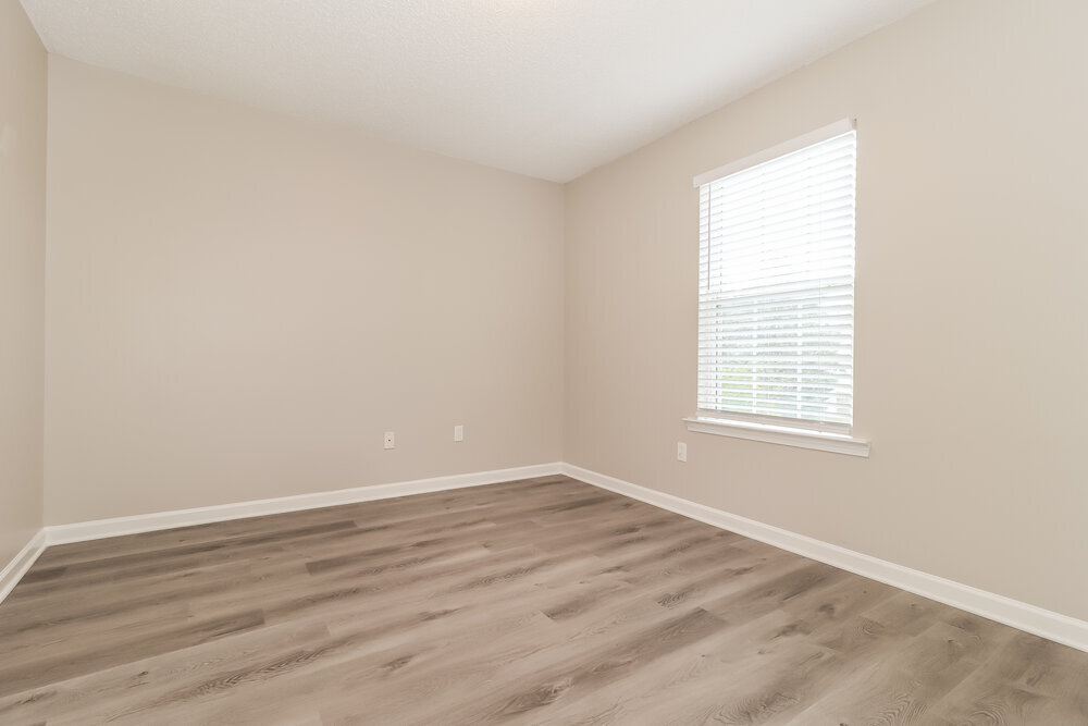 Building Photo - 69 Middlebrook Dr