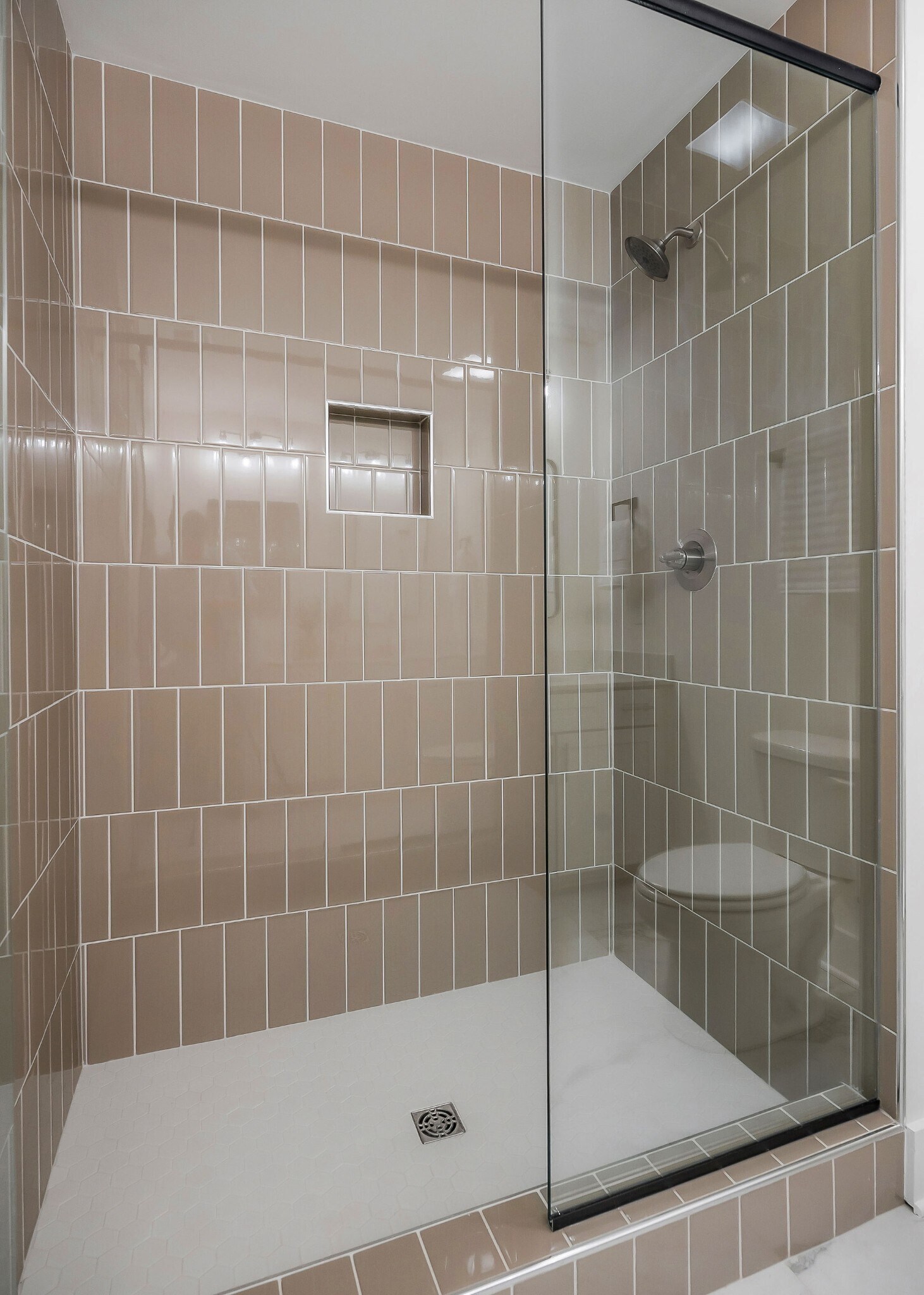 Building Photo - 211 S High St