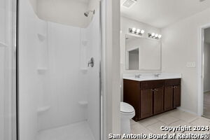 Building Photo - 12041 Silver Lgt