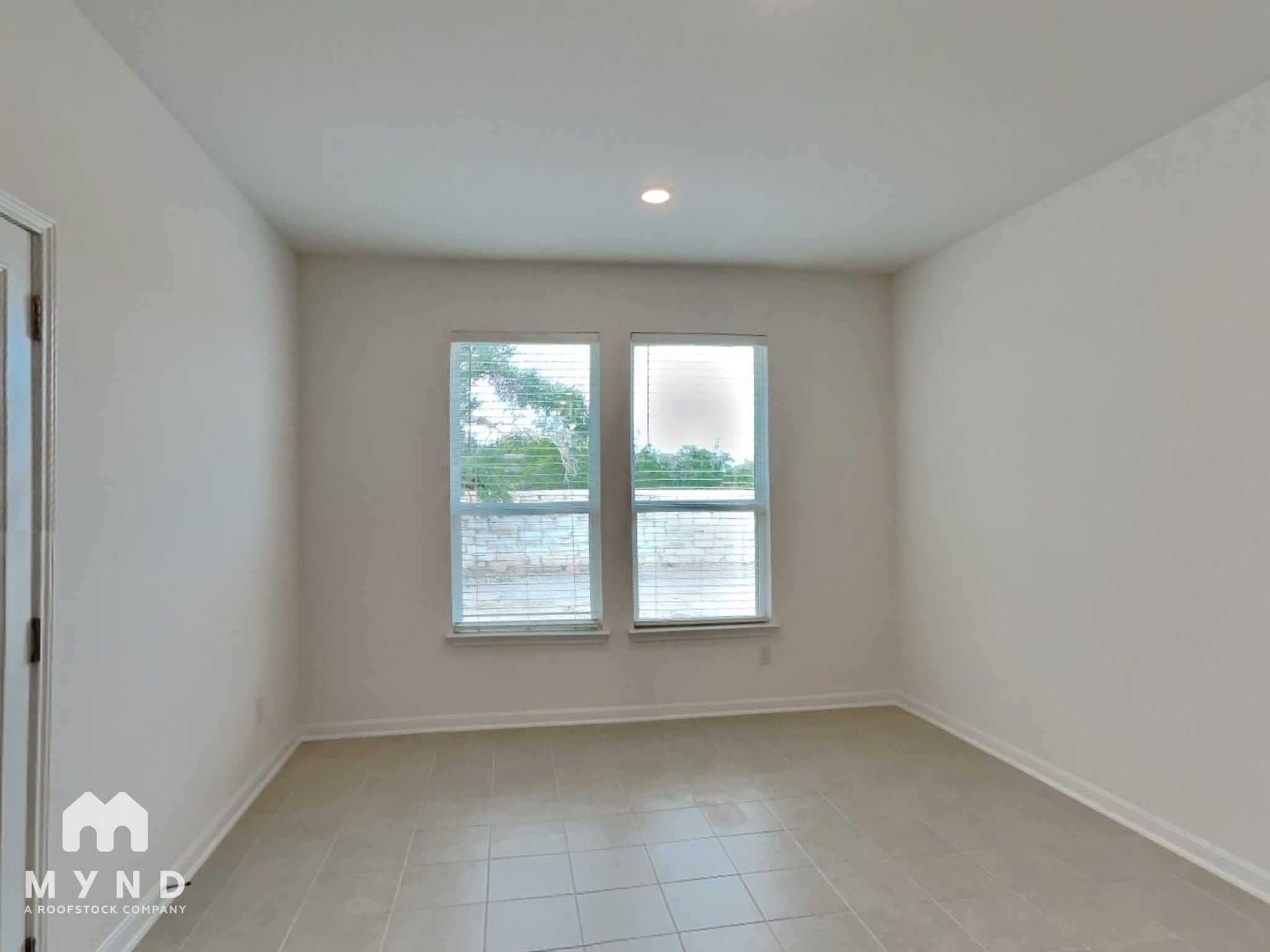 Building Photo - 1109 Mulberry Oak Ln