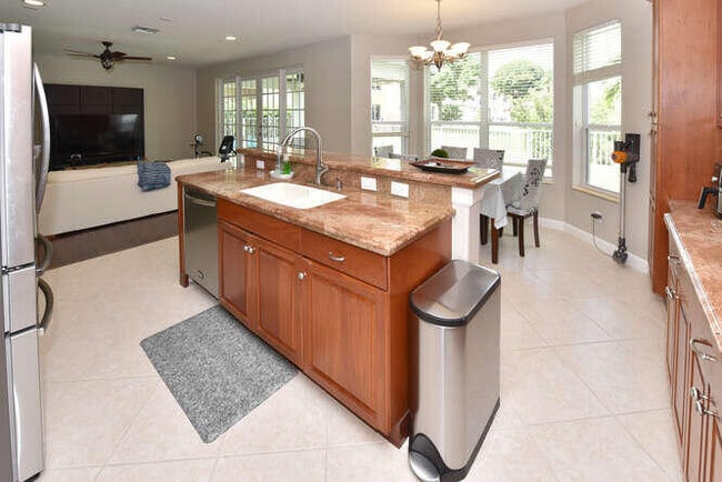 Building Photo - 12246 Colony Preserve Dr