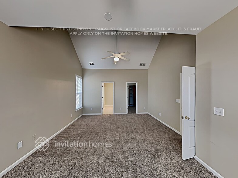 Building Photo - 5020 Fieldstone View Cir