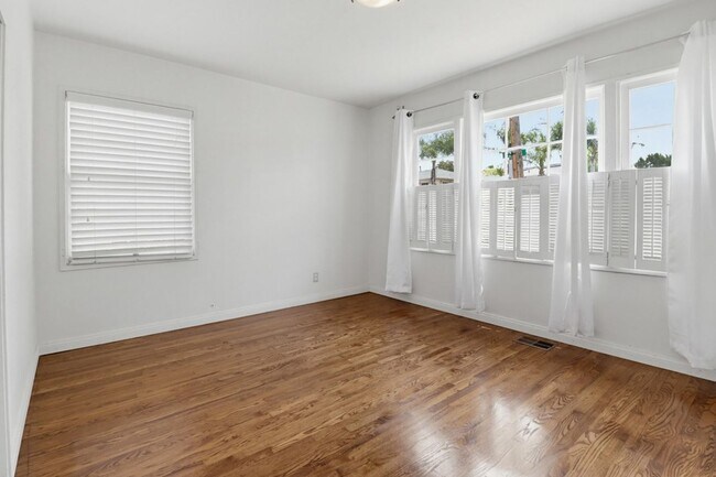 Building Photo - Beautifully Maintained Home in La Mesa — 3 Bed / 2 Bath | 1,600 Sq Ft