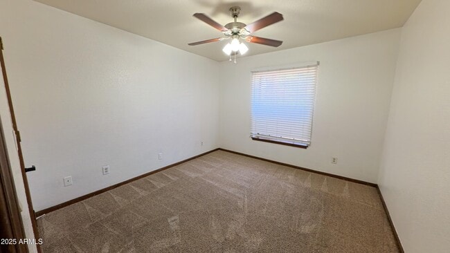 Building Photo - 3838 E Contessa St