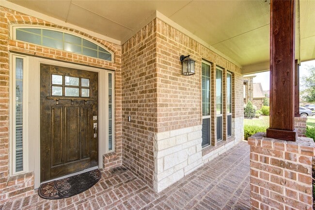 Building Photo - 2415 Flowering Brook Ln