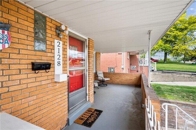 Building Photo - 2130-2130 Carolina Ave