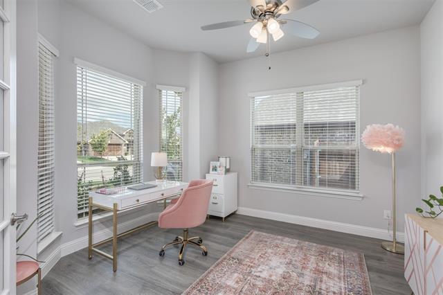 Building Photo - 204 Garden Grove Dr