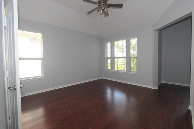 Building Photo - 12513 Capitol Saddlery Trail