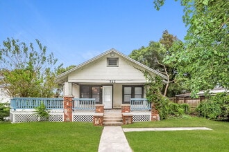 Building Photo - 522 12th Ave N