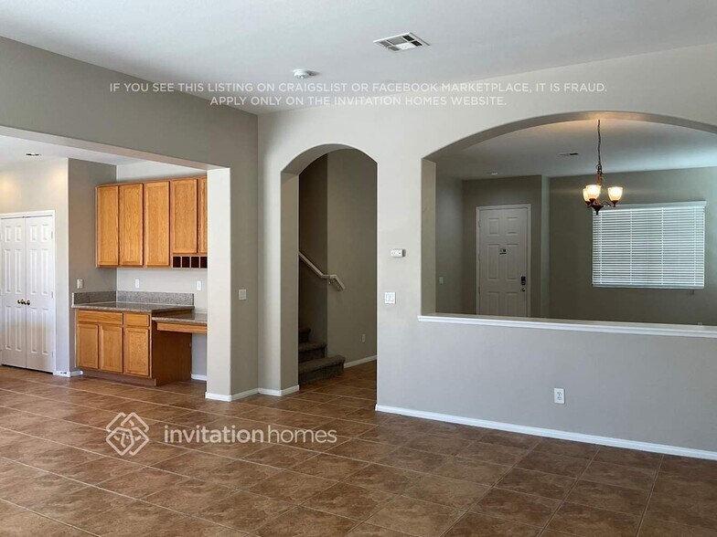 Building Photo - 7855 Mohican Canyon St