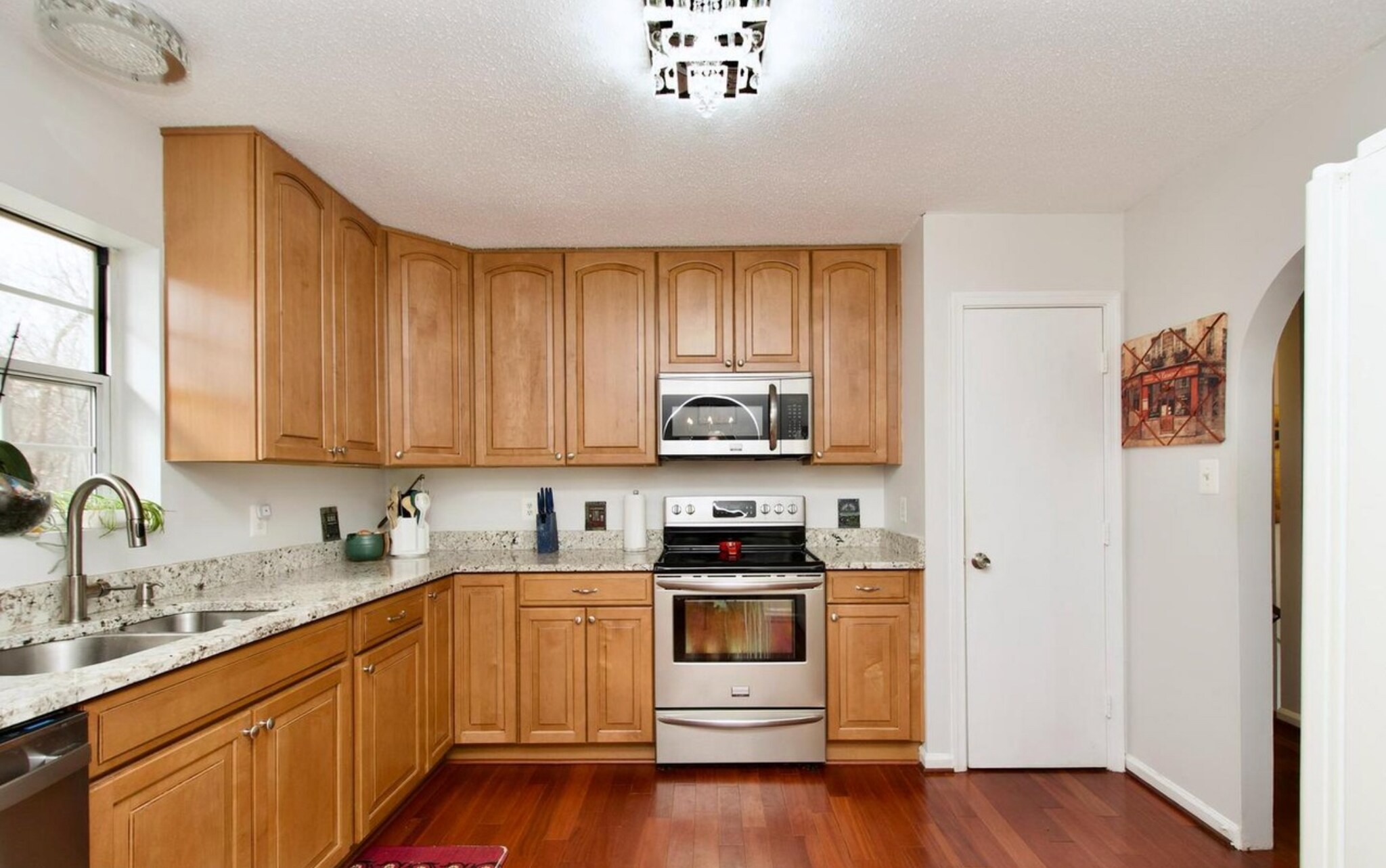 Building Photo - 15072 Barkwood Dr