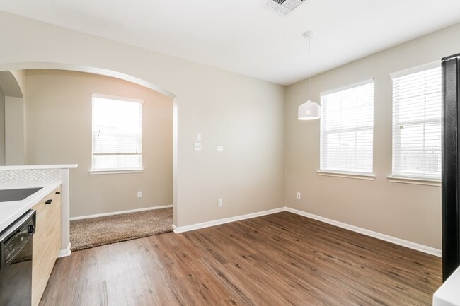 Building Photo - 21702 Mossy Field Ln