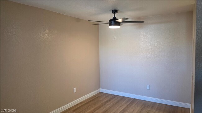 Building Photo - 5055 W Hacienda Ave