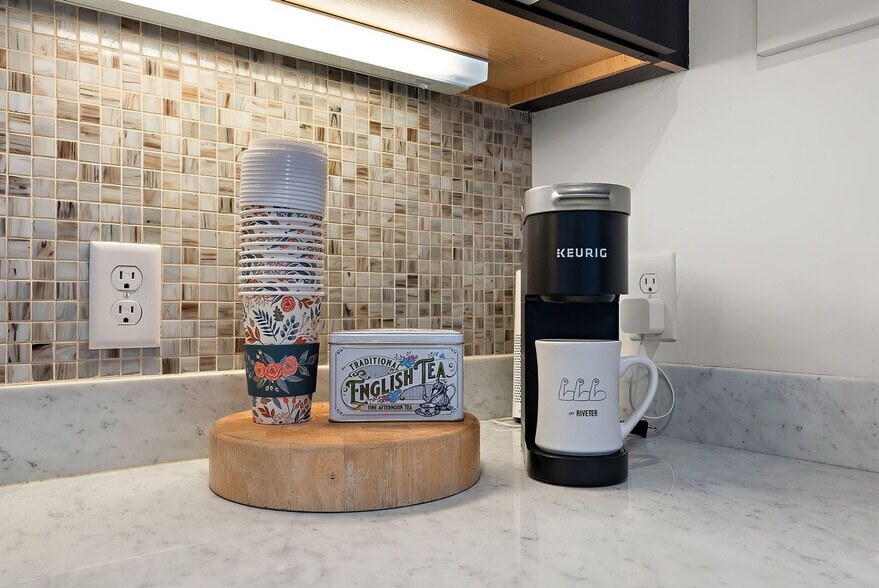 Building Photo - 5052 Logan Ave S