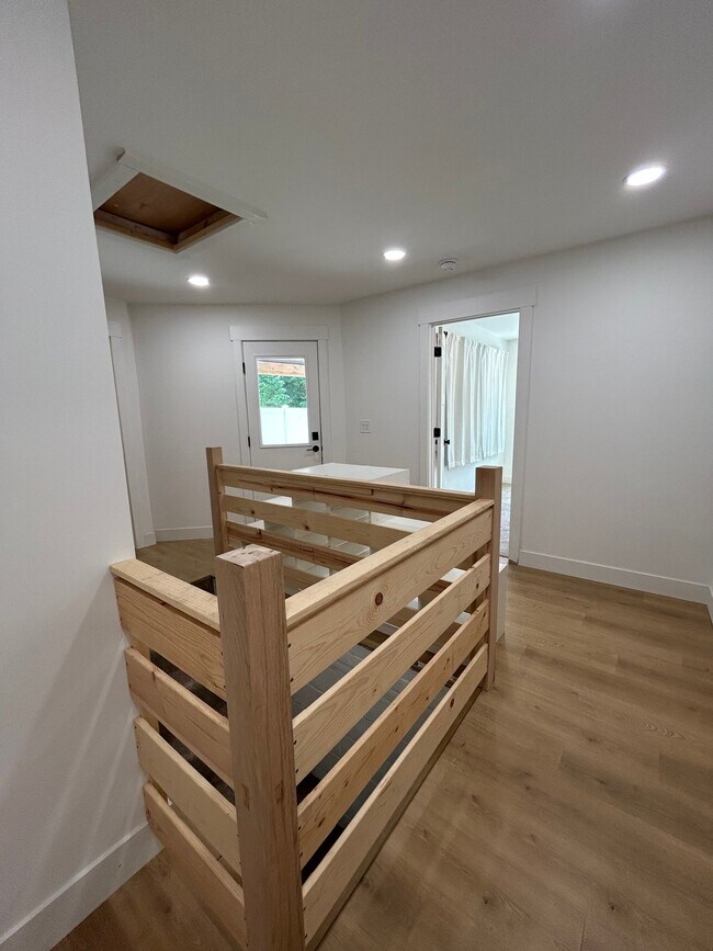 Building Photo - 2317 Timpview Dr