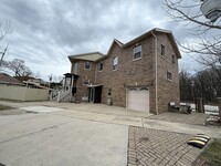 Building Photo - 5936 N Caldwell Ave