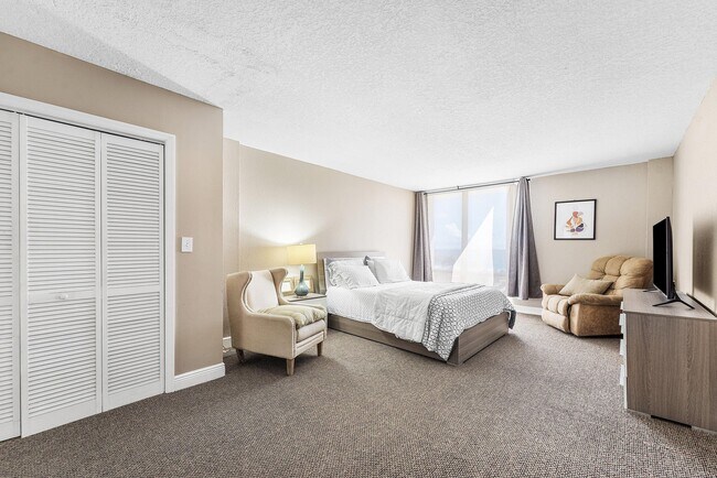 Building Photo - 1600 S Ocean Dr