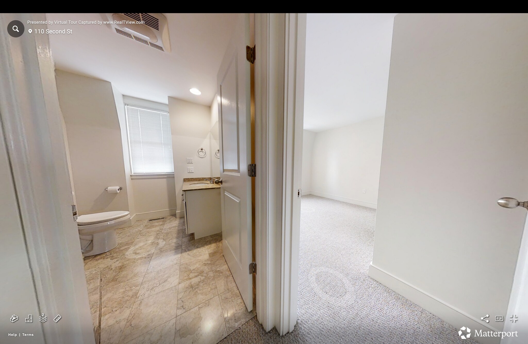 Building Photo - 108 2nd St