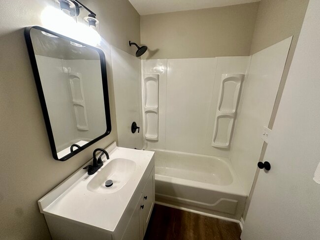 Building Photo - 1929 4th Ave N