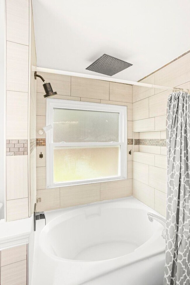 Building Photo - 2845 Jessie Ct