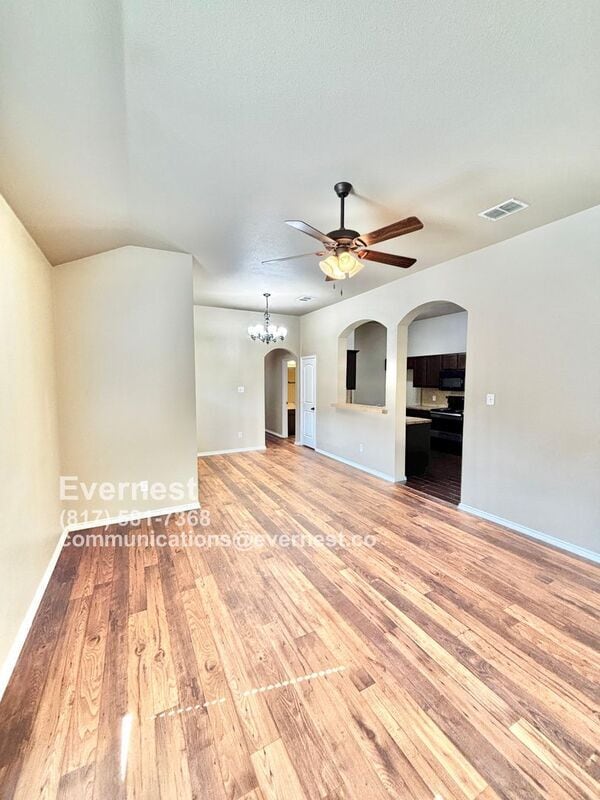 Building Photo - 1335 Piedmont Dr