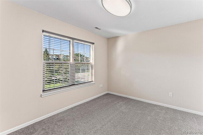 Building Photo - 5201 Widgeon Ln