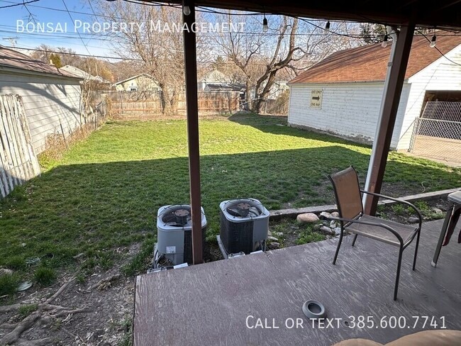 Building Photo - 2577 S 700 E