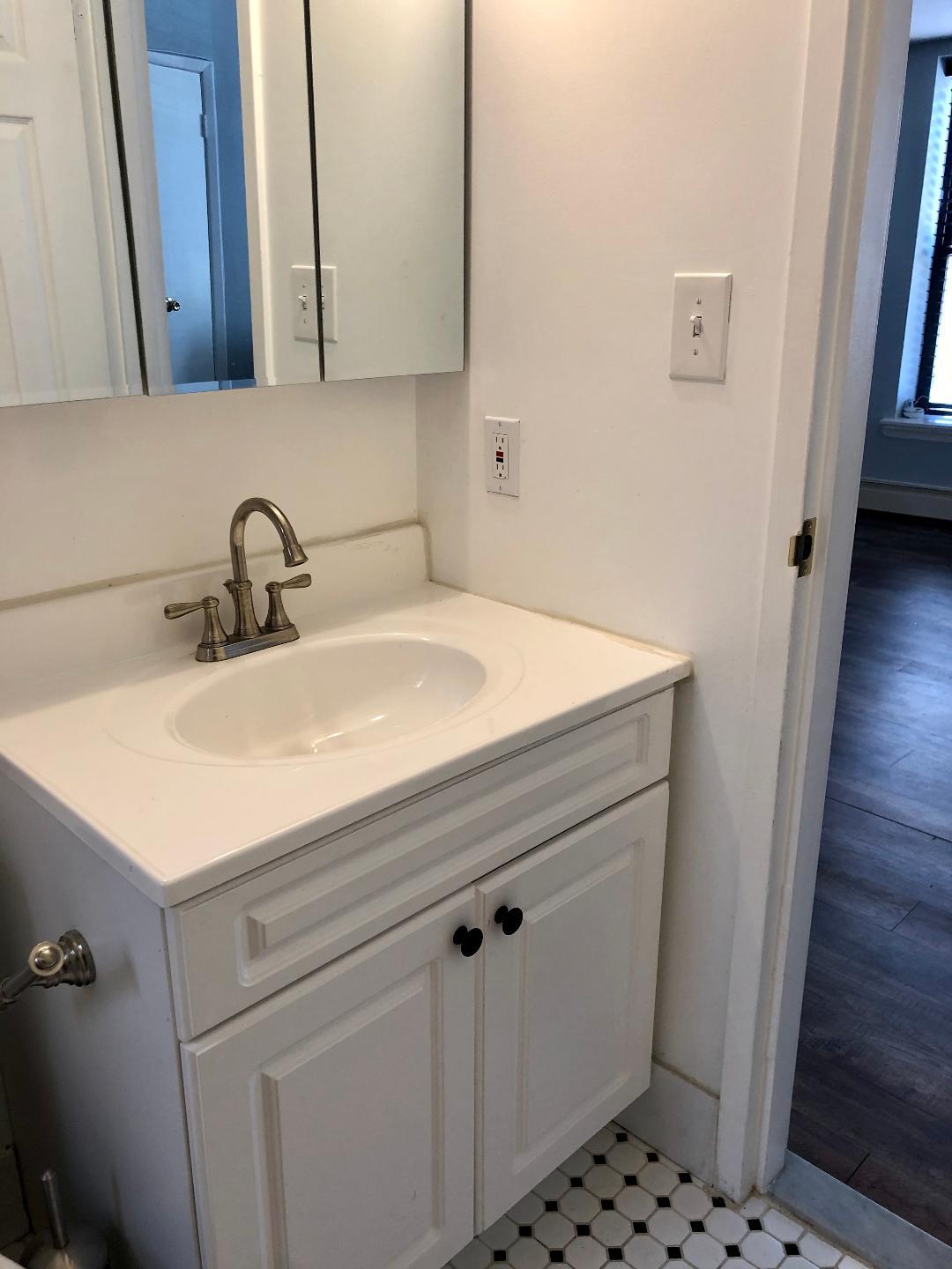 Building Photo - 1417 31st Ave