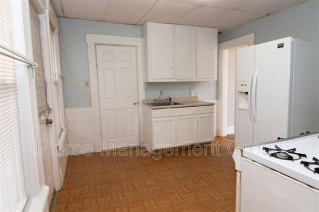 Building Photo - 515 Lincoln St