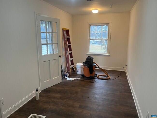 Building Photo - 1227 Blue Ridge Ave