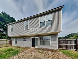 Building Photo - 104 Granary Dr