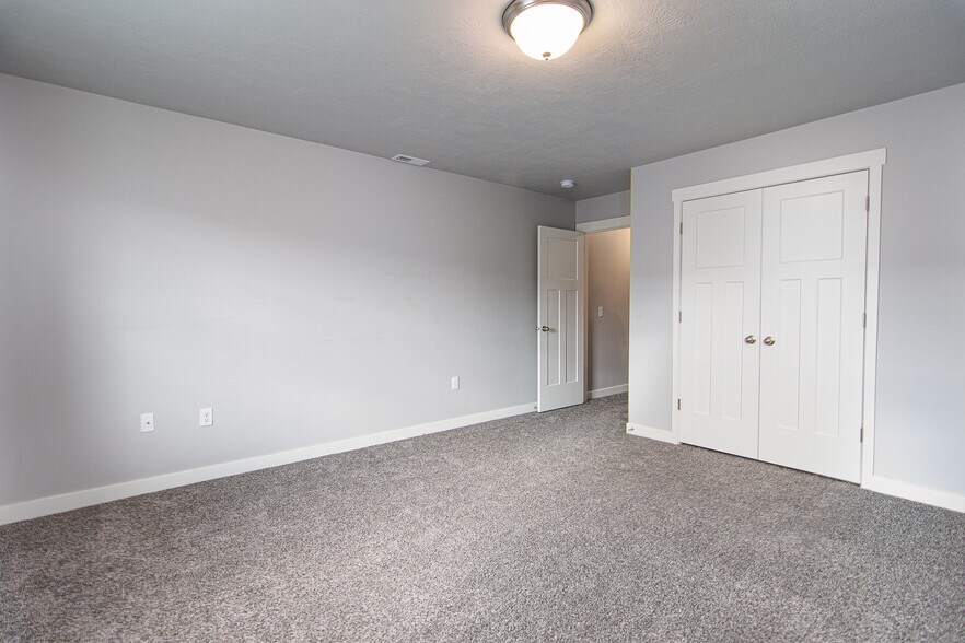 Building Photo - 4127 W Miner View Ln