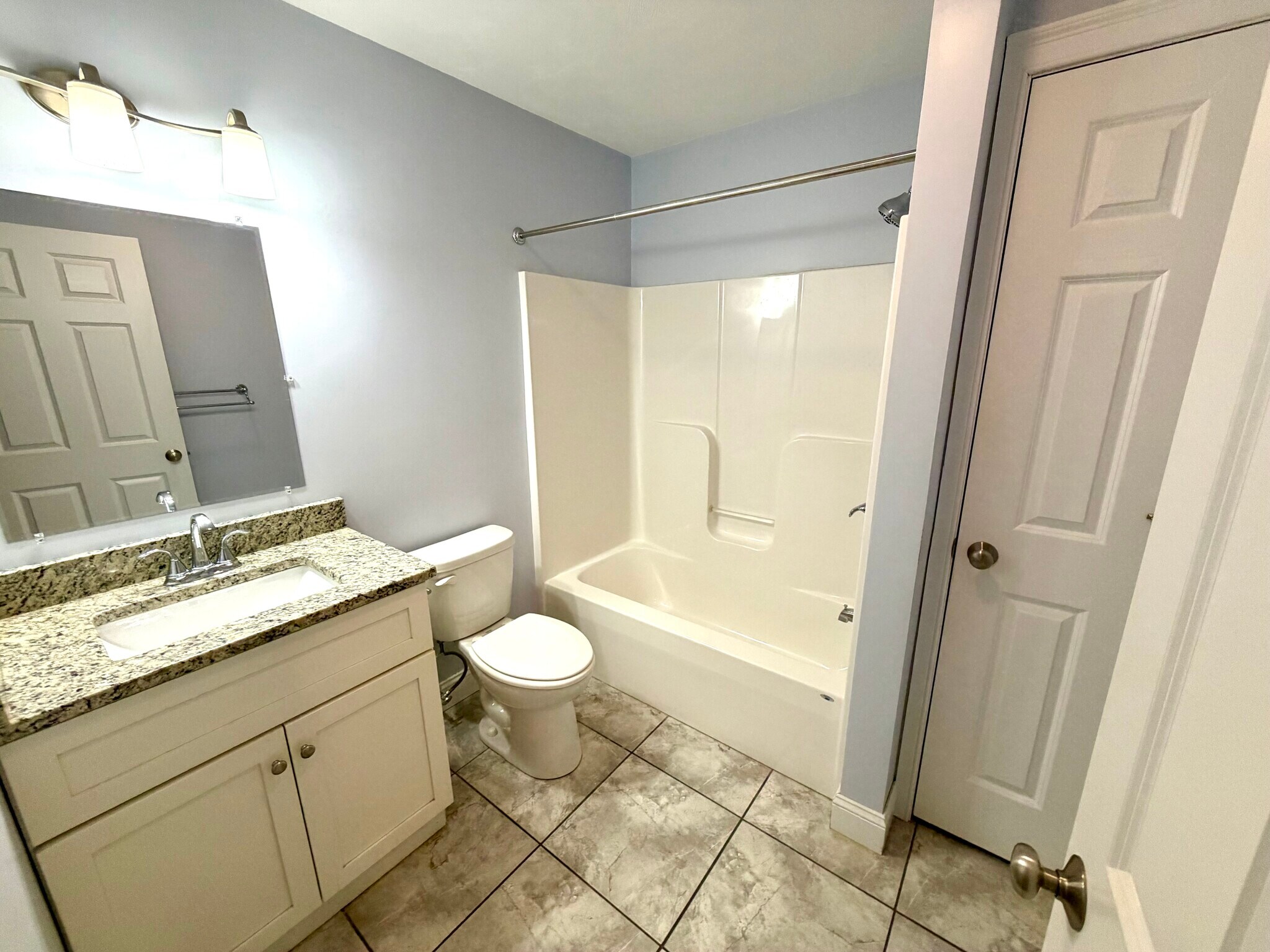 Building Photo - 46B Dominion Rd