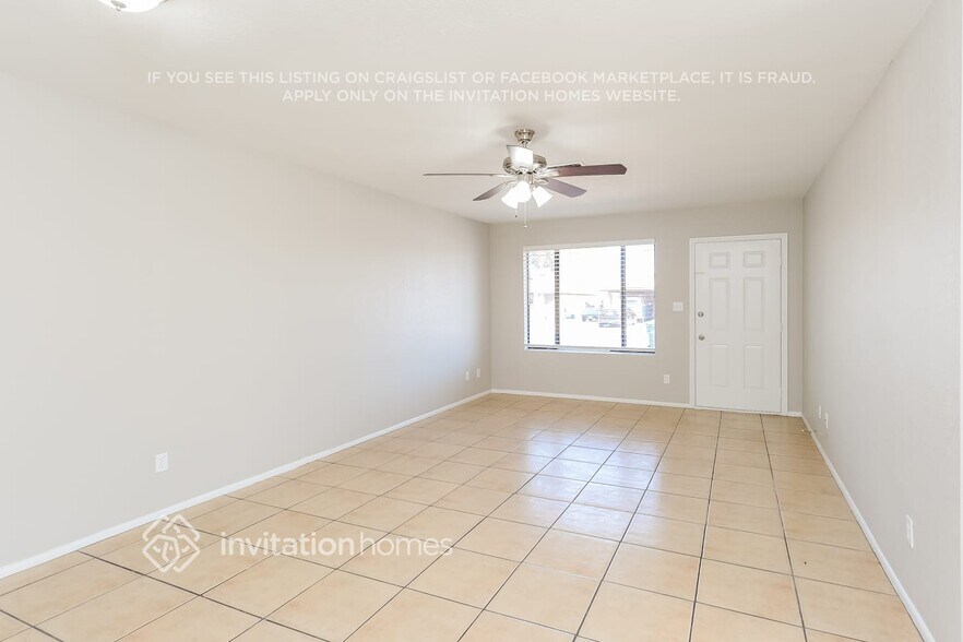 Building Photo - 4447 E Contessa St