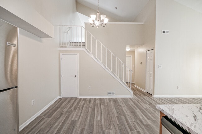 Building Photo - 1396 Tristram Cir