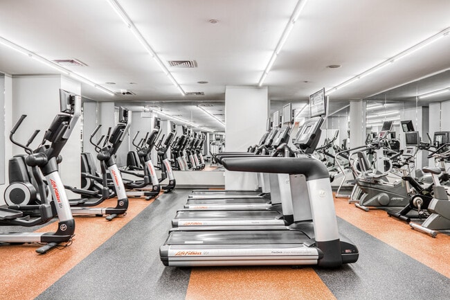 Building Photo - 1 Morningside Dr