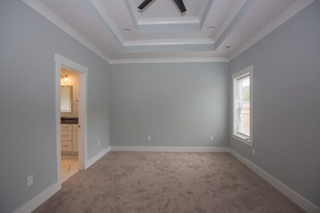 Building Photo - 6190 Tuscany Pl