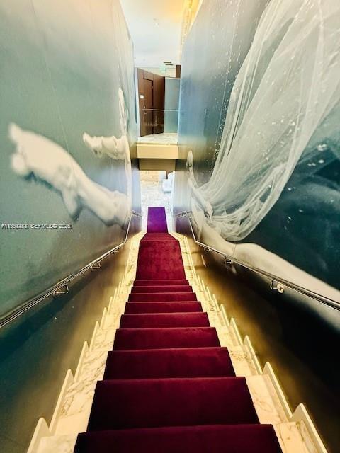 Building Photo - 475 Brickell Ave