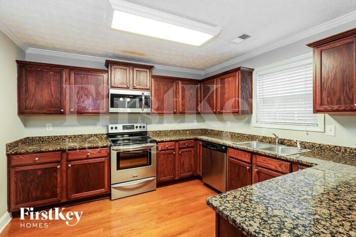Building Photo - 7889 Waterwheel Way